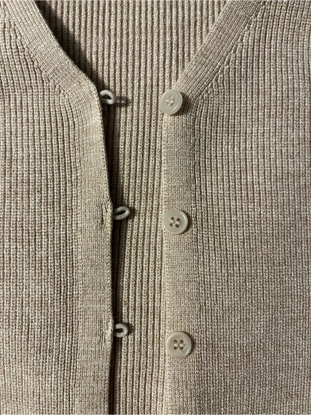 Sincerely Jules Ribbed Button Front Knit Crop Vest NWOT - Picture 3 of 4